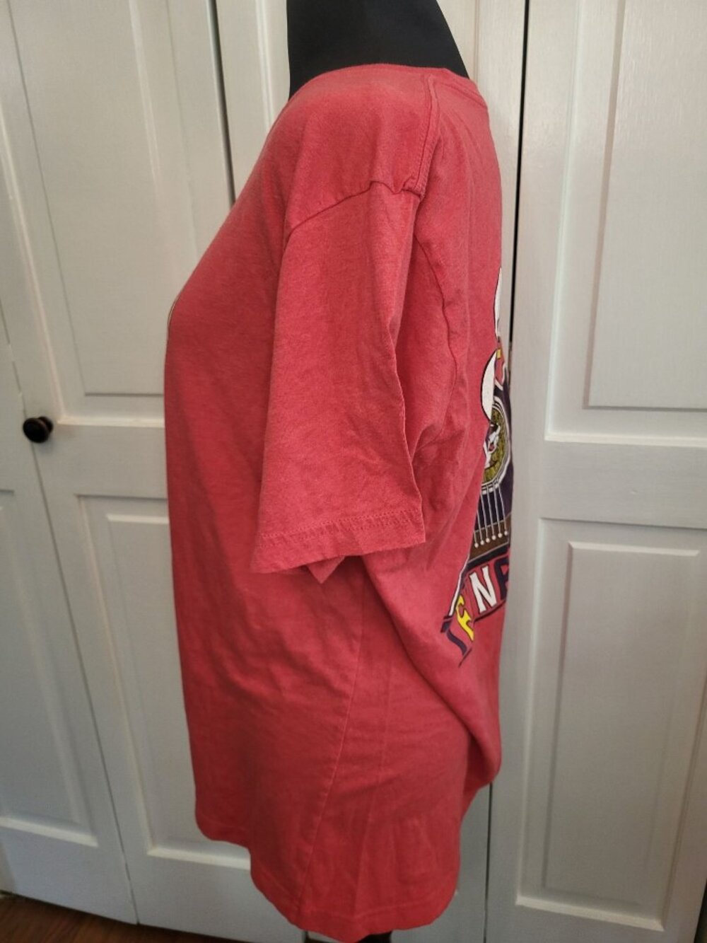 Bucee's TN Red Graphic Tee L Logo Travel Western Tennessee Souvenir Road Trip - Picture 3 of 5